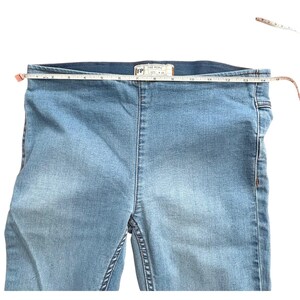 Free People Flare Jeggings | Größe 26 | Stretch-Pull-On-Denim in leichter Waschung Bild 7