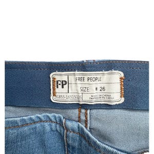 Free People Flare Jeggings | Größe 26 | Stretch-Pull-On-Denim in leichter Waschung Bild 4