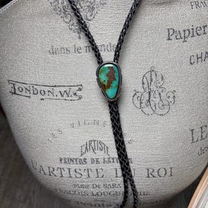 Unisex Bolo Tie XL Turquoise Stone Leather Cord Western Festival Cowboy