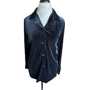 Vintage Black Velvet Long-sleeve button up