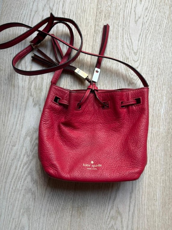 Kate Spade Tiny Cooper Red Pebbled Leather Crossbody Bag With COA