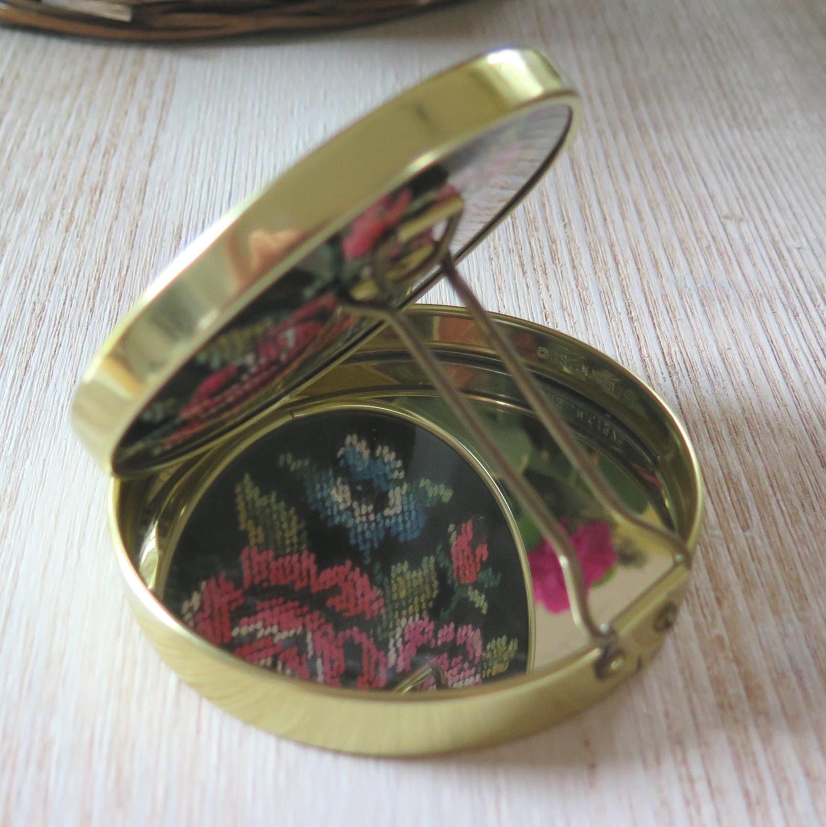 Vintage Japanese Pocket Mirror - Etsy