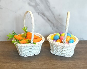 Mini Easter Basket: Tiered Tray Spring Decor