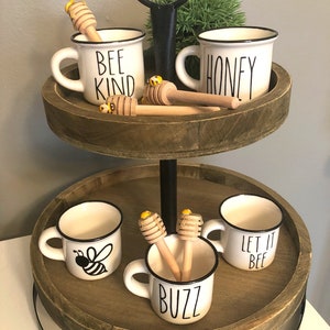 Mini Bee Mugs: Summer Tiered Tray Decor
