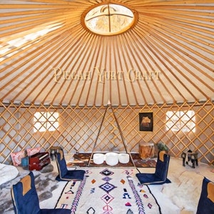 20' Yurt, Traditionally Framed by Pisgah Yurt Craft, Base Package imagen 1