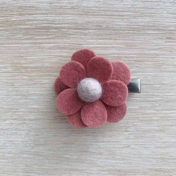 Barrette, bebe/enfant, accessoire cheveux fille, marguerite, feutrine rose cuivré