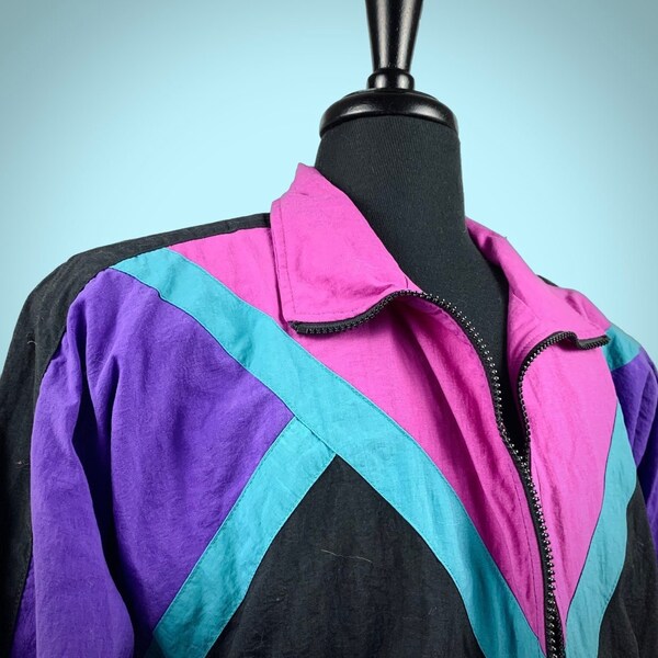 Vintage Windbreaker (1990s)