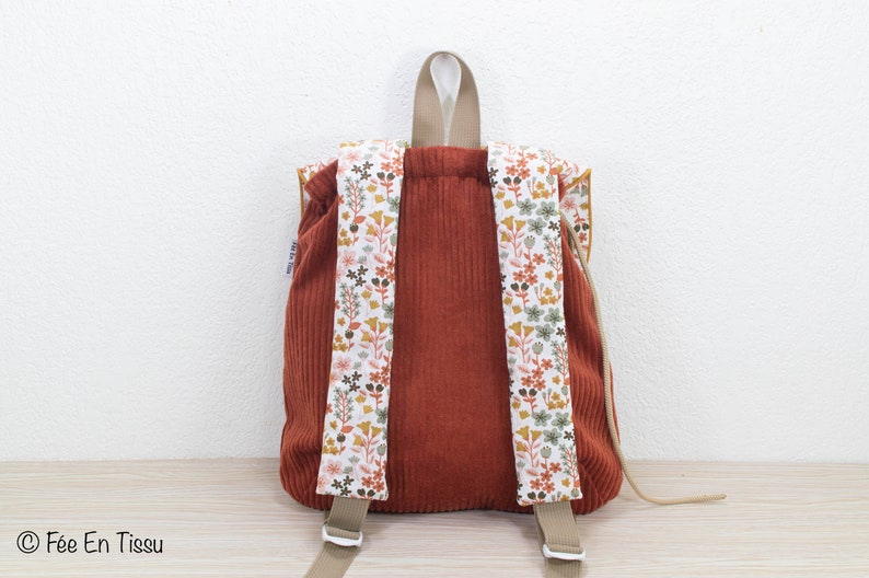 Sac à Dos Velours Maternelle Enfant Personnalisé avec Prénom en option image 3