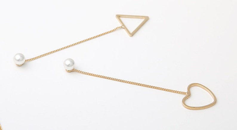 Pearl figure drop earring unique style Various wearing way
