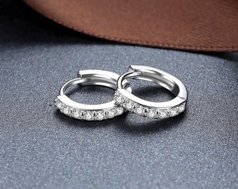 Orecchini A Cerchio Da Donna Con 925 Micro Pavé Di Zirconi Cubici In Argento Sterling Placcato Rodio Con Timbro S925 Vero Platino Placcato