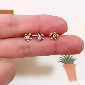 Cubic Star Piercing/Cartilage earring/Tragus stud Piercing/surgical steel earring/CZ piercing/Helix Earring/conch piercing