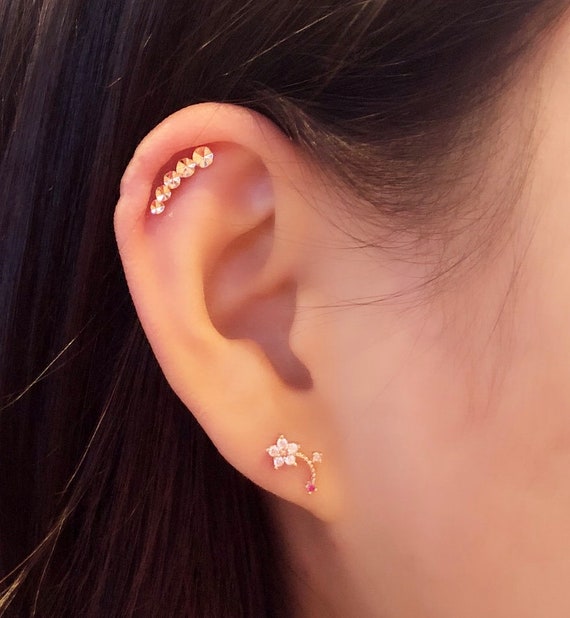 14k Curved Diamond Cluster Helix Piercing