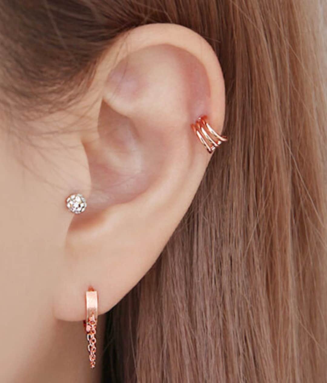 Dainty 3 paia di orecchini Set per piercing multiplo, leggero placcato oro 14 carati con retro piatto Tiny CZ orecchini a bottone per cartilagine, elica, ipoallergenico