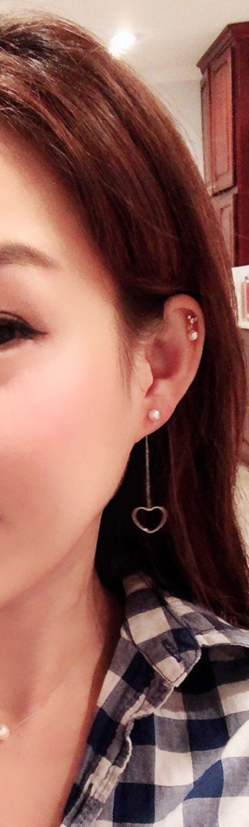 Pearl figure drop earring unique style Various wearing way