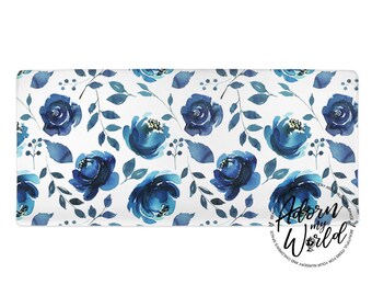 Couverture de coussin à langer florale, Fleurs bleues, Accessoires de pépinière florale, Coussin à langer pour bébé, Housse de tapis à langer, Décoration florale de pépinière, Bébé fille