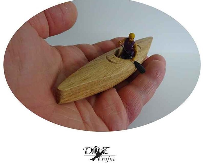 Wooden Kayak, Oak wood, hand crafted one or two rowers, Kayak wooden model with personalisation & hand painted resin figures