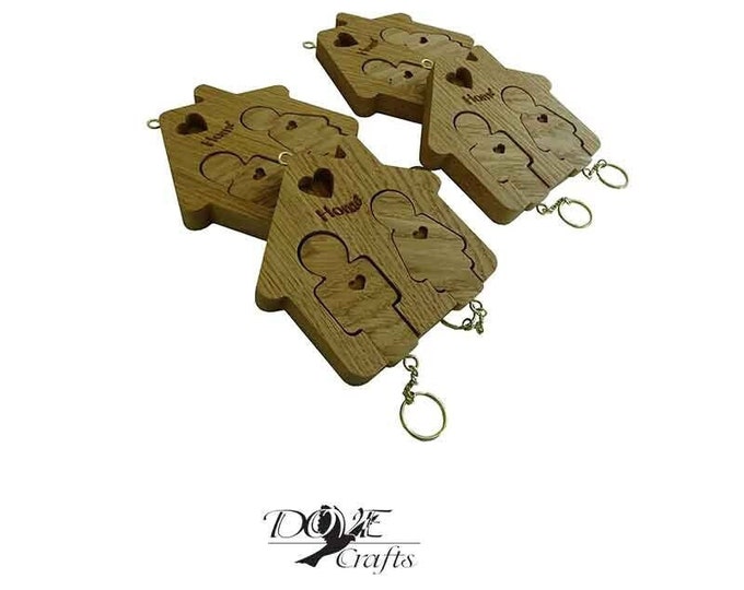 Home and family Key holder Oak wood