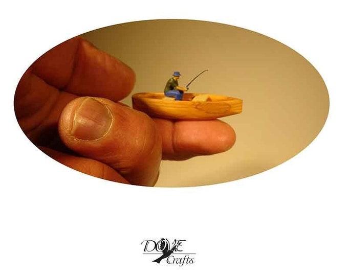Rowboat, Miniature with Oak/Olive wood, one of world Smallest rowing wooden Boat, Special Grains Effect, Hand Crafted