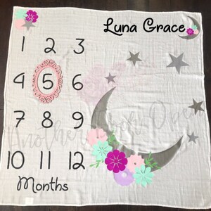 Moon Baby, Month to Month Baby Blanket, Baby Girl Milestones, Monthly Baby Pictures, Swaddle Blanket, Name Blanket, Full Moon, Luna