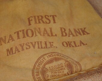 LOT of 100 USED CANVAS COIN BAGS WITH BANK NAME MONEY CHANGE SACK BANK DEPOSIT