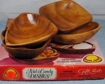 Vintage Nut and Candy Dishes - Genuine acacia wood - Gift set of four small bowls - Handcrafted in the Philippines - Golden Acacia