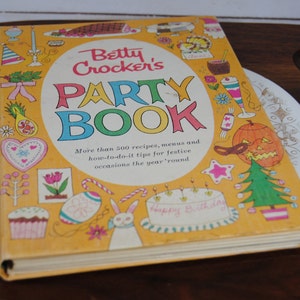 1960 edition Betty Crocker&#39;s Party Book - First edition, first printing - Golden Press - Vintage cookbook - Recipes for special events