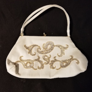 Rare Vintage Hand Beaded Walborg Purse Made in Belgium by Hand: Cream / Gold / Silver