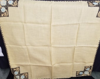 Juego de mantel y 5 servilletas de 33" x 33" bordados a mano de la década de 1950: ¡únicos!