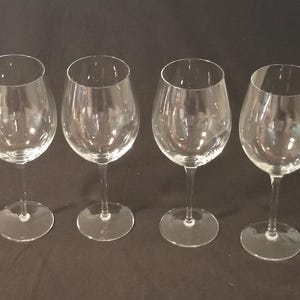 Large / Oversized Clear Wine Glass Set of 4 - Bordeaux Shape - 10-3/4&quot; Tall x Top Diameter is 3&quot;
