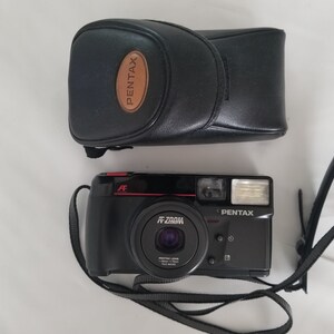 Pentax IQZoom 70Date - AF Zoom - 35mm-70mm - TeleMacro - Includes Original Case