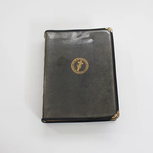 Concordancia completa de Ciencia y Salud con clave de las Escrituras por Mary Baker Eddy Ciencia Cristiana Tapa dura 1933 Encuadernación de cuero