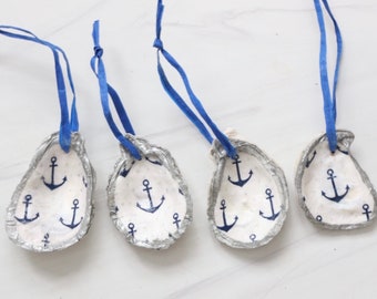 Anchor Pattern Oyster Shell Ornament