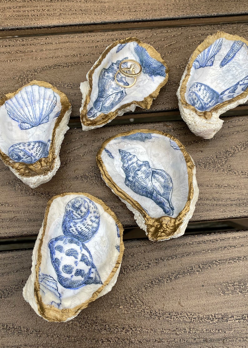 Blue Shells Design Oyster Shell Ring Dish 3" - 4" inches