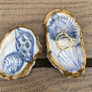 Blue Shells Design Oyster Shell Ring Dish 2" - 3" inches