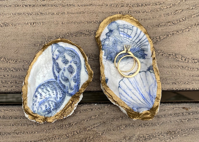 Blue Shells Design Oyster Shell Ring Dish 2" - 3" inches