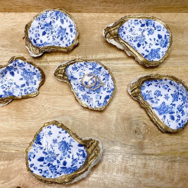Blue Florals Oyster Shell Ring Dish