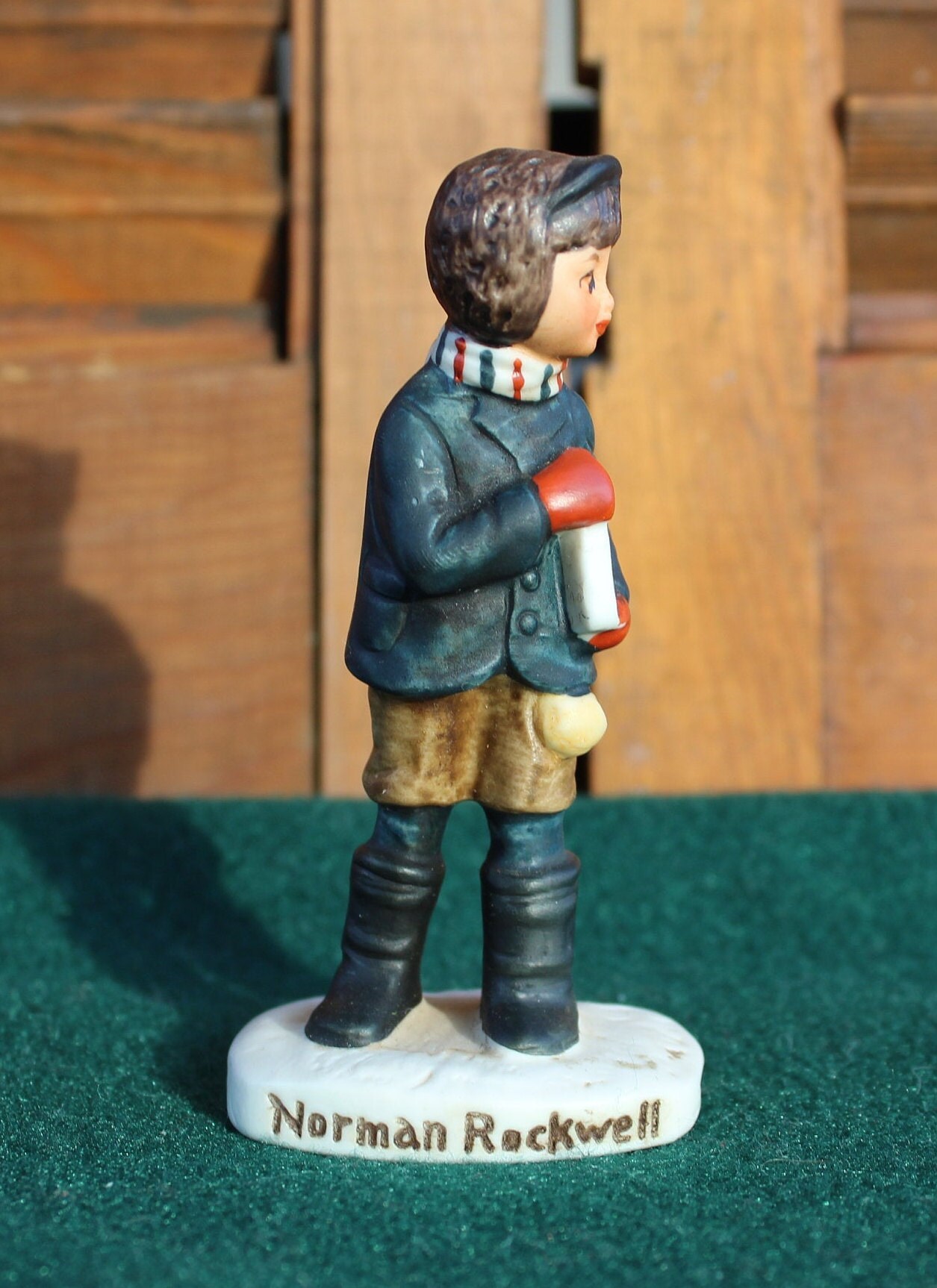 Vintage Norman Rockwell Collectible Figurine Jan. 8, 1927 NR-202 1979