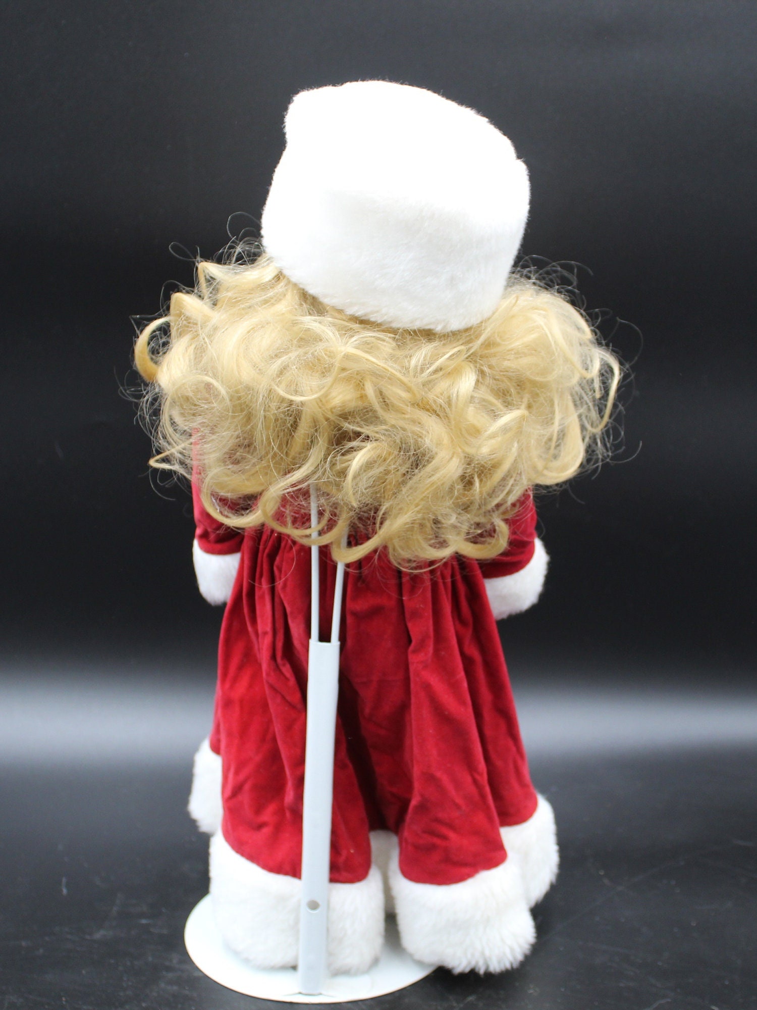 Kaiser Chicago Porcerlain Doll with Adjustable Stand 17