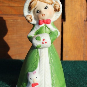 Vintage JASCO Christmas Bell Littl Girl Caroler Green Hooded Coat White Cat Taiwan