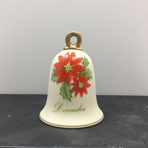 Vintage Lefton Porcelain December Poinsettia Bell Ornament  # KW785 Japan
