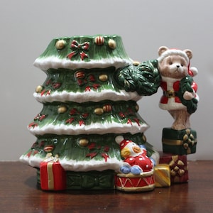 World Bazaars Inc WCI Christmas Tree Teapot Pitcher With Teddy Bear Handle