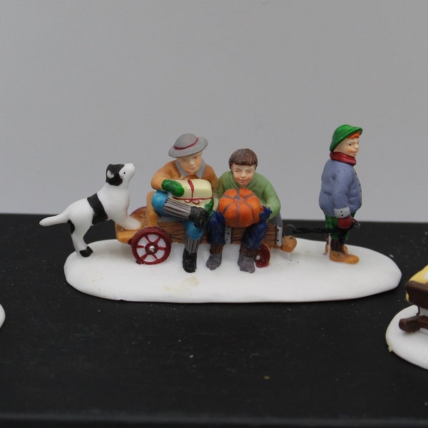 Heritage Village Collection New England Series "Market Day" Set of 3 Dept 56 Hand Painted 1991 Retired