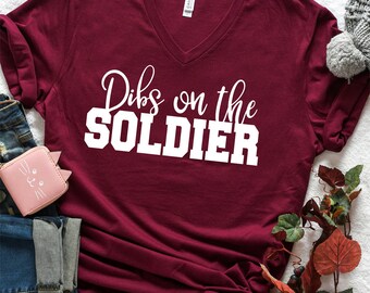 Gravure sur la chemise de soldat - chemise femme soldat - chemise petite amie soldat - chemise petite amie personnalisée - cadeau pour soldat - jolie femme soldat