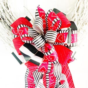 Valentines Collection - Valentines Bow, Valentines Ribbon, Valentines Decor, Valentines, Valentines Hearts, Mailbox Bow, Wreath Bow, Gift