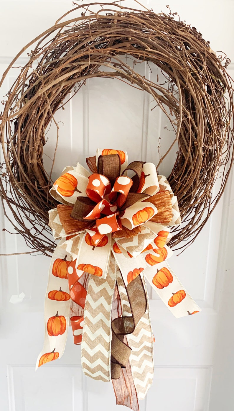 Lazo de otoño con cinta de alambre de calabaza: decoración para coronas y buzones imagen 5