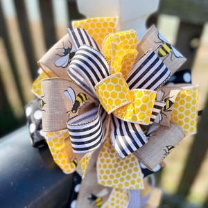 Bumble Bee-kransstrik: geel, zwart-wit draadlint