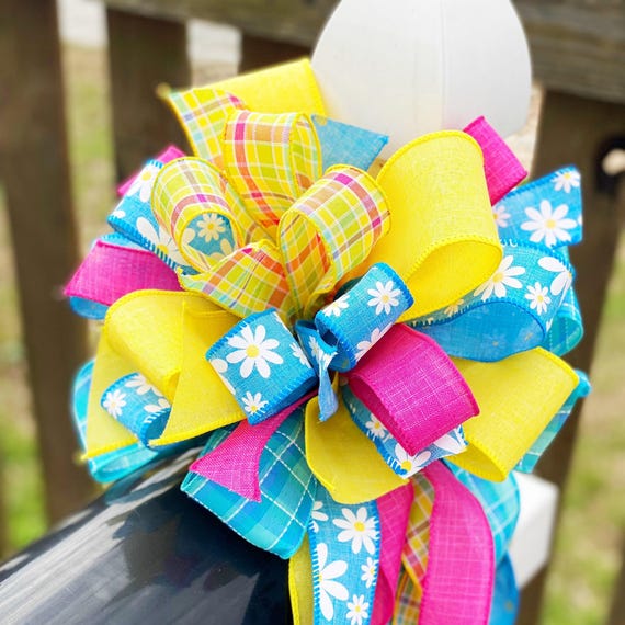 Handmade Spring Daisy Bow: Yellow, Pink & Blue Wired Ribbon  display picture 1