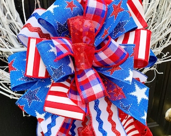 Patriotic Bow: Festive 4th of July Wreath & Mailbox Decor