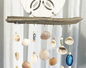 Seashell Wind Chime: Nautical Beach Decor with Driftwood