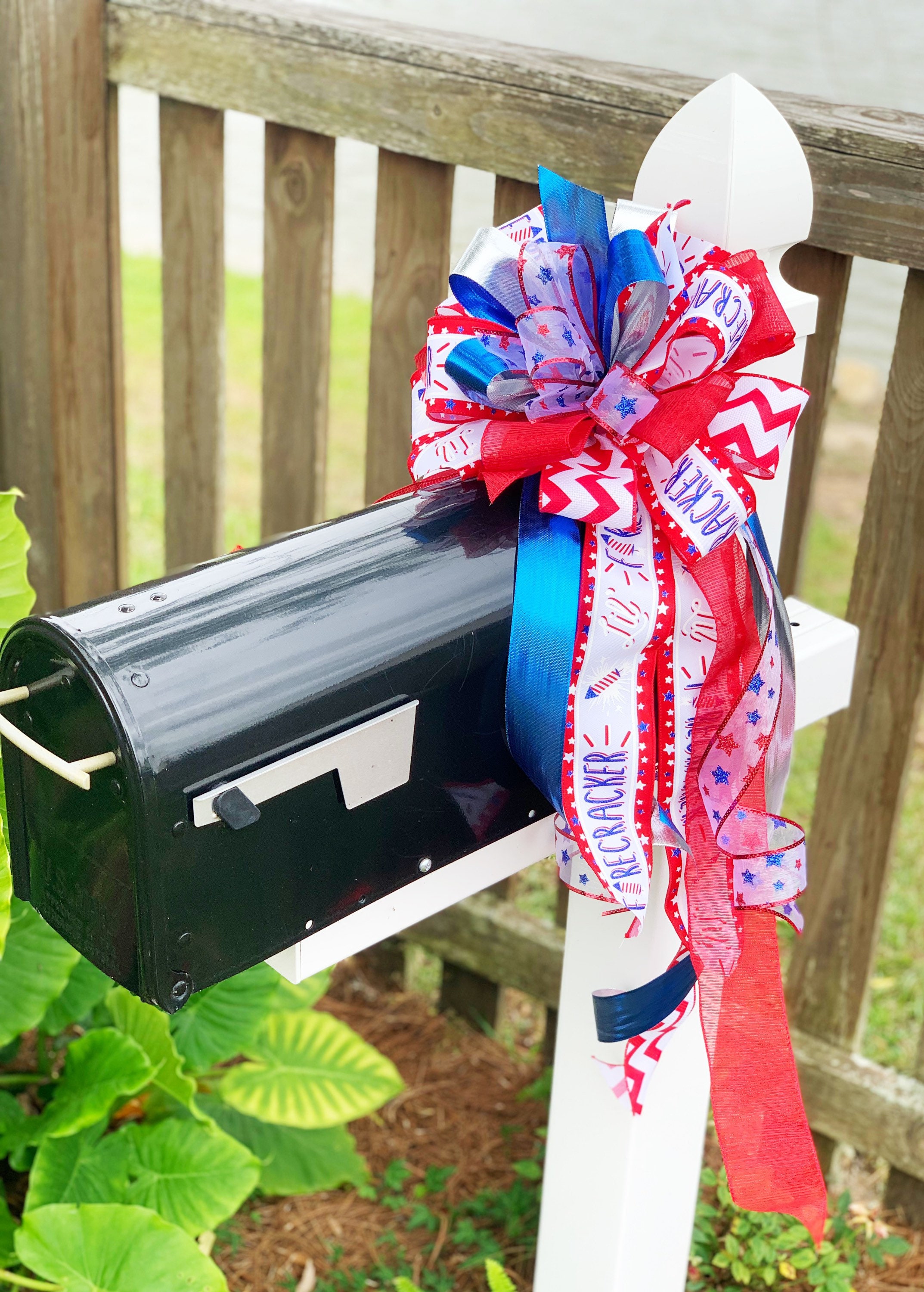 Patriotic Mailbox Bow – Red, White, and Blue Stars & Stripes - Etsy